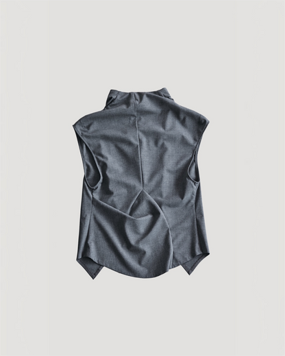 HIGH NECK BUTTON TOP