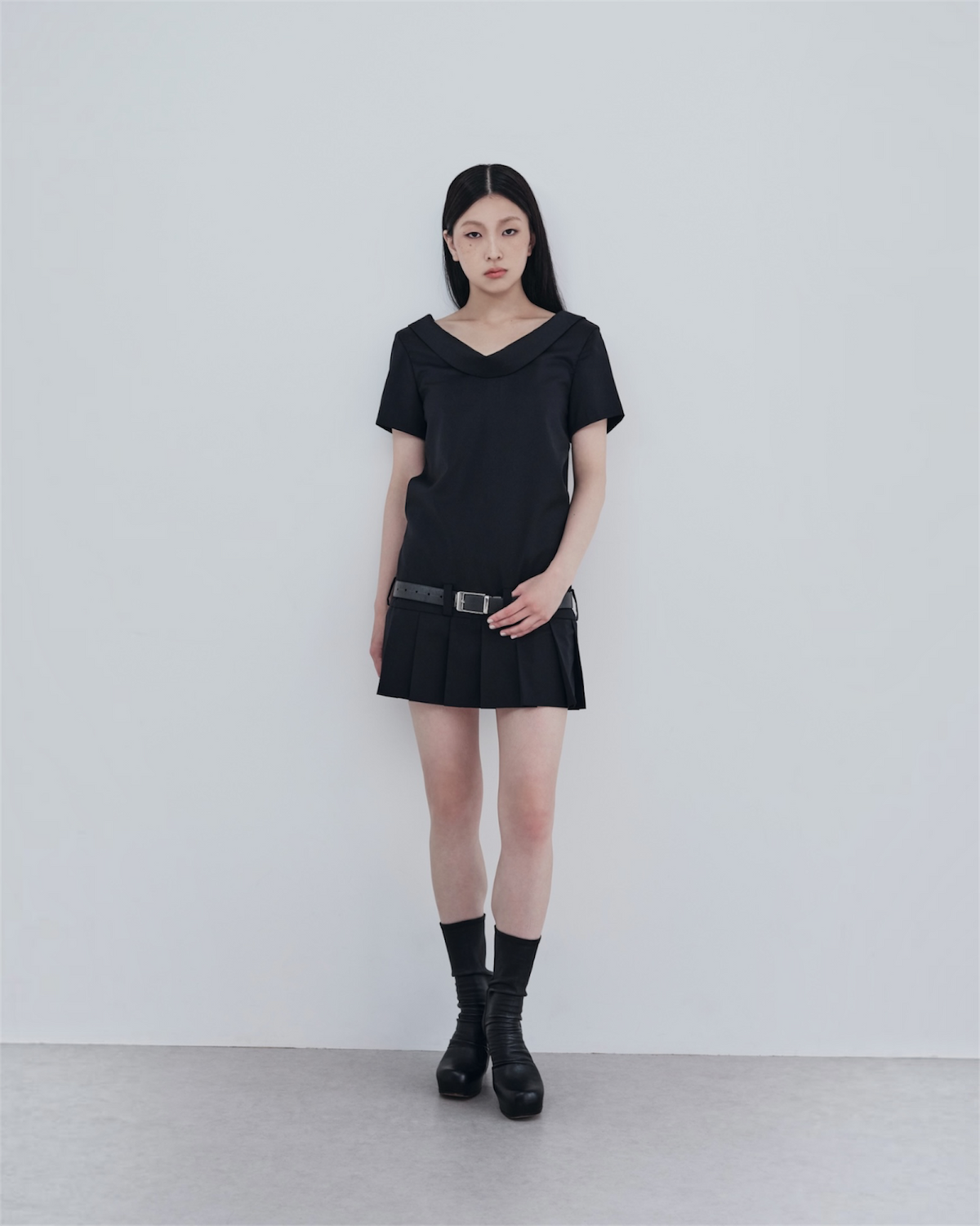 LOW WAIST PLEATED DRESS