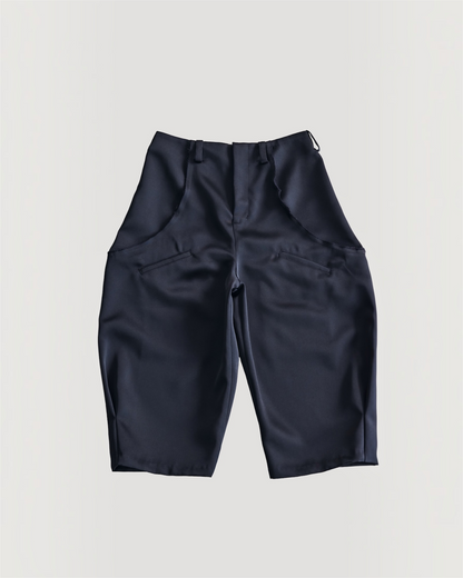 SCULPTED CROPPED PANTS