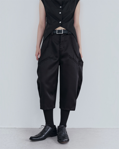 SCULPTED CROPPED PANTS